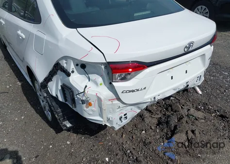 2024 Toyota Corolla Le z USA, uszkodzony, nr VIN 5YFB4MDE7RP130855